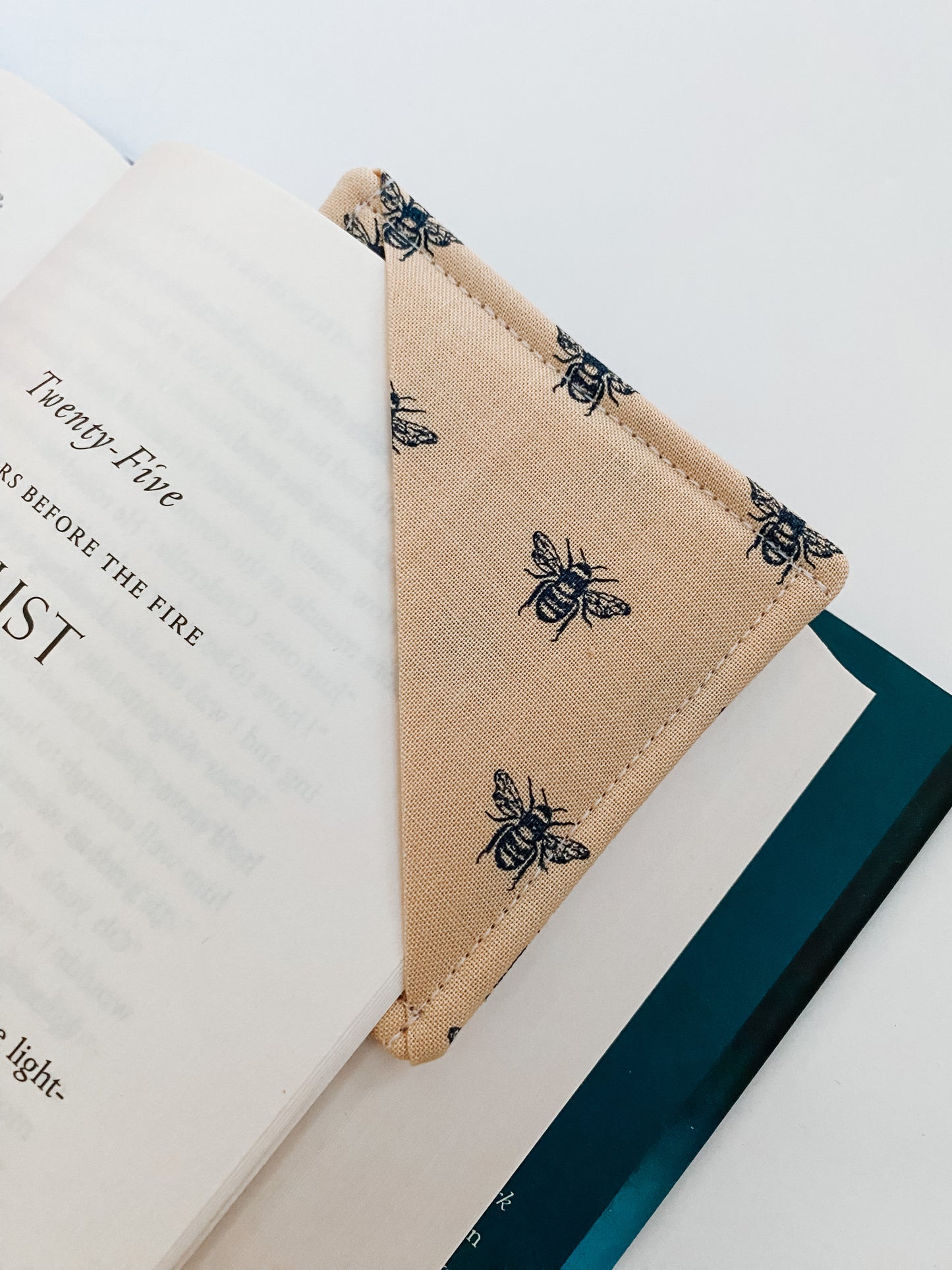 Magnolia Bookmark