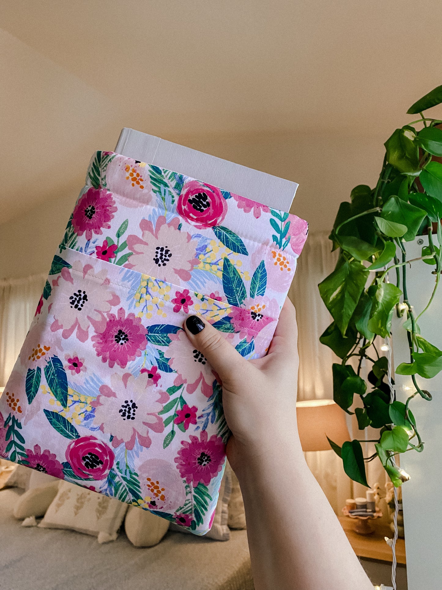 Poppy Booksleeve