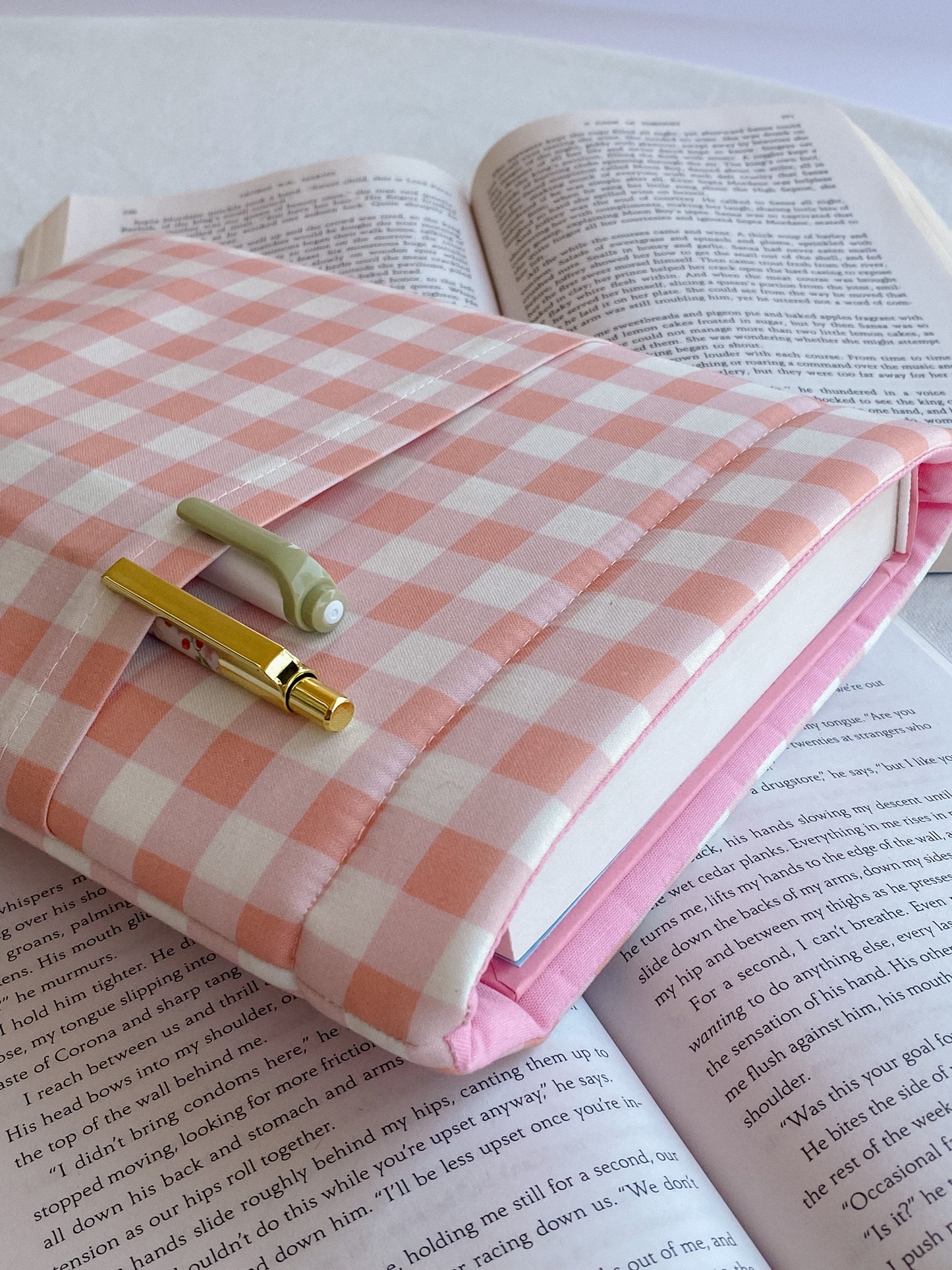 Picnic in a Meadow Booksleeve
