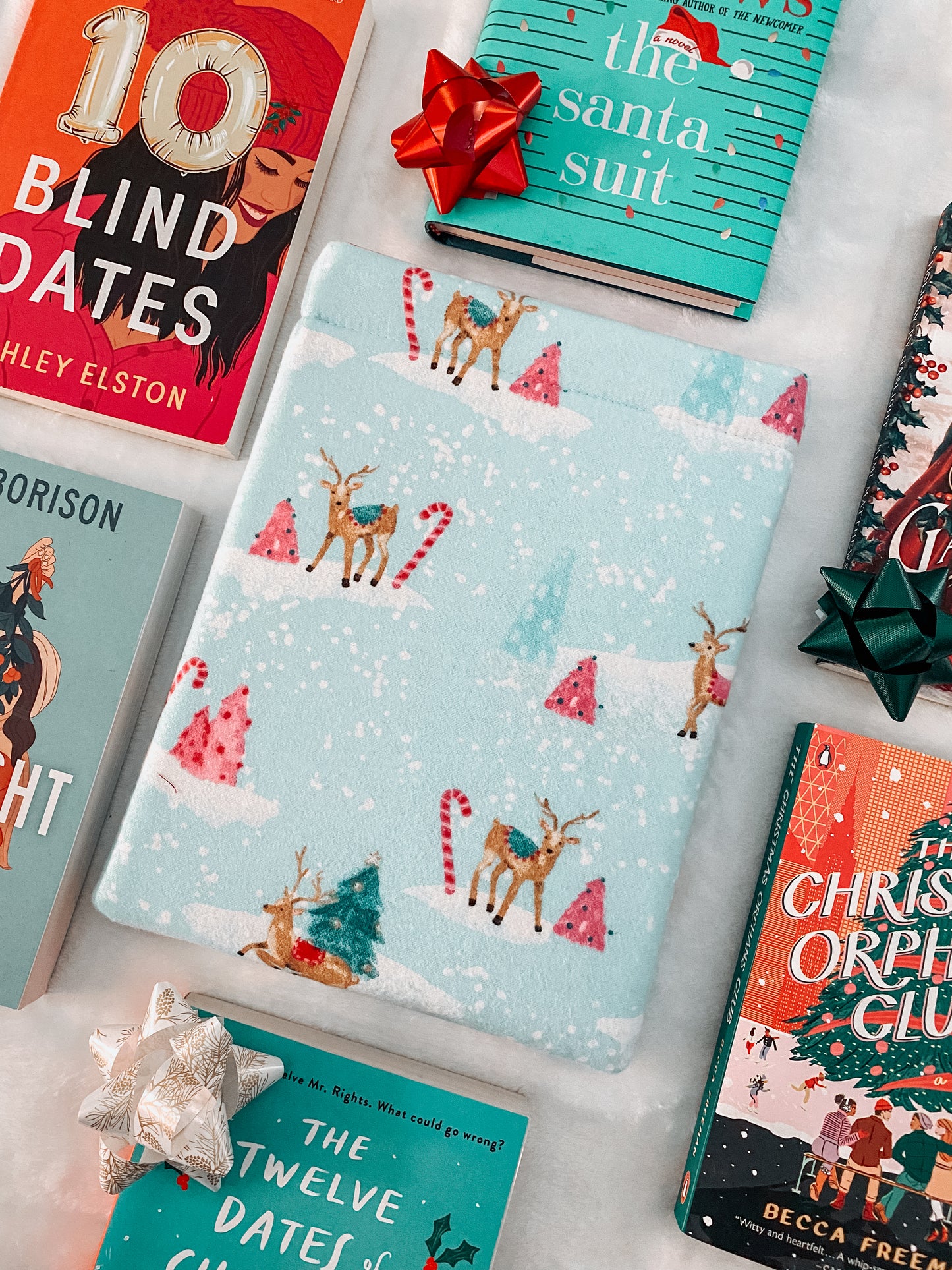 WONDERLAND BOOKSLEEVE