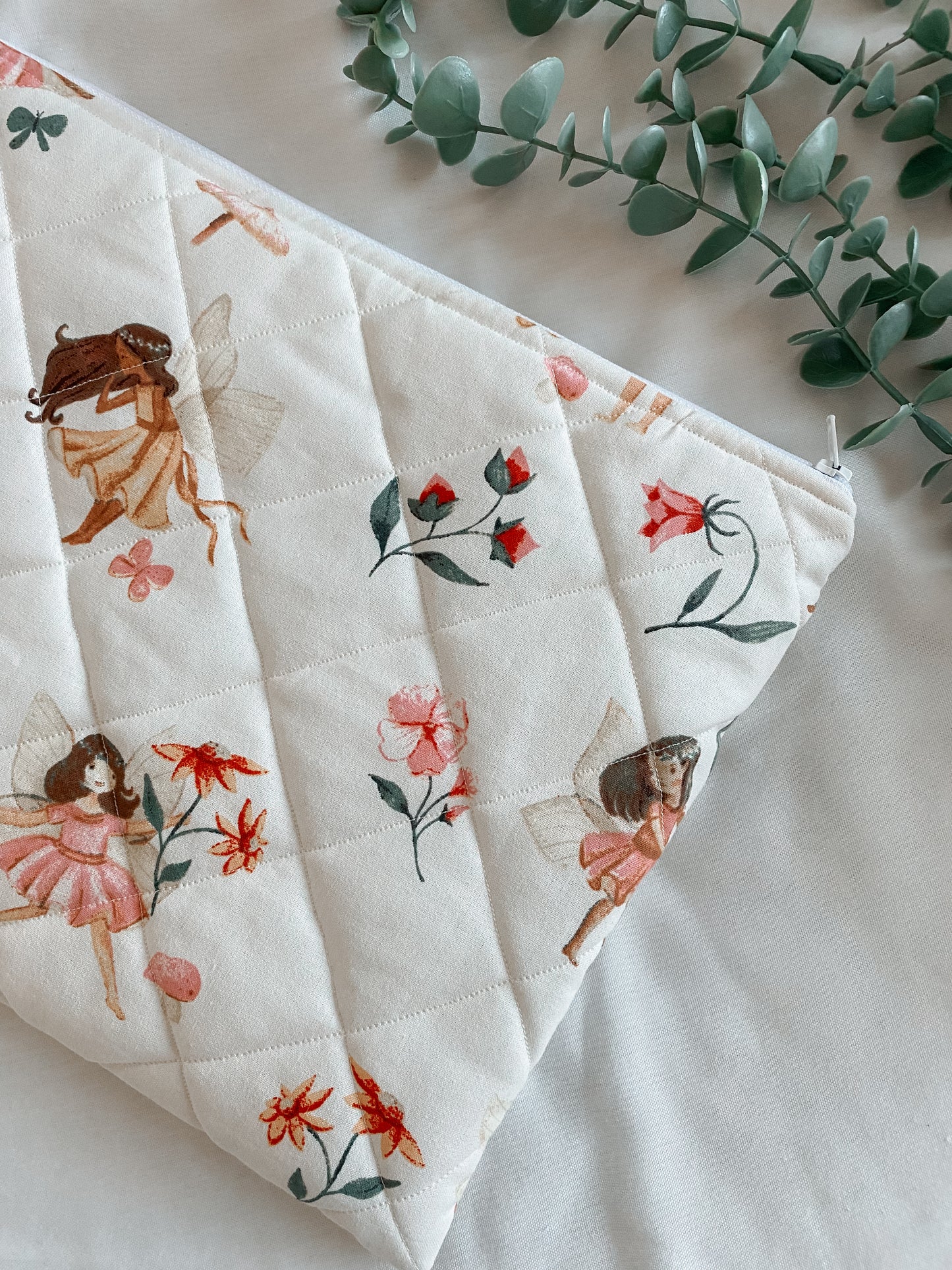 Quilted Zipper Pouch Bag For Books/Laptop/Wallet/Kindle/iPad/Purse