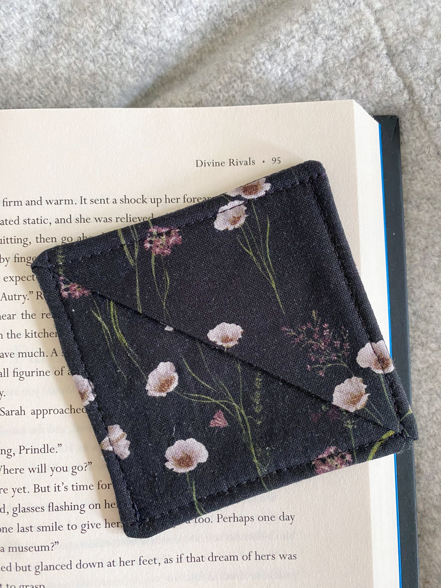 MOONFLOWER CORNER BOOKMARK