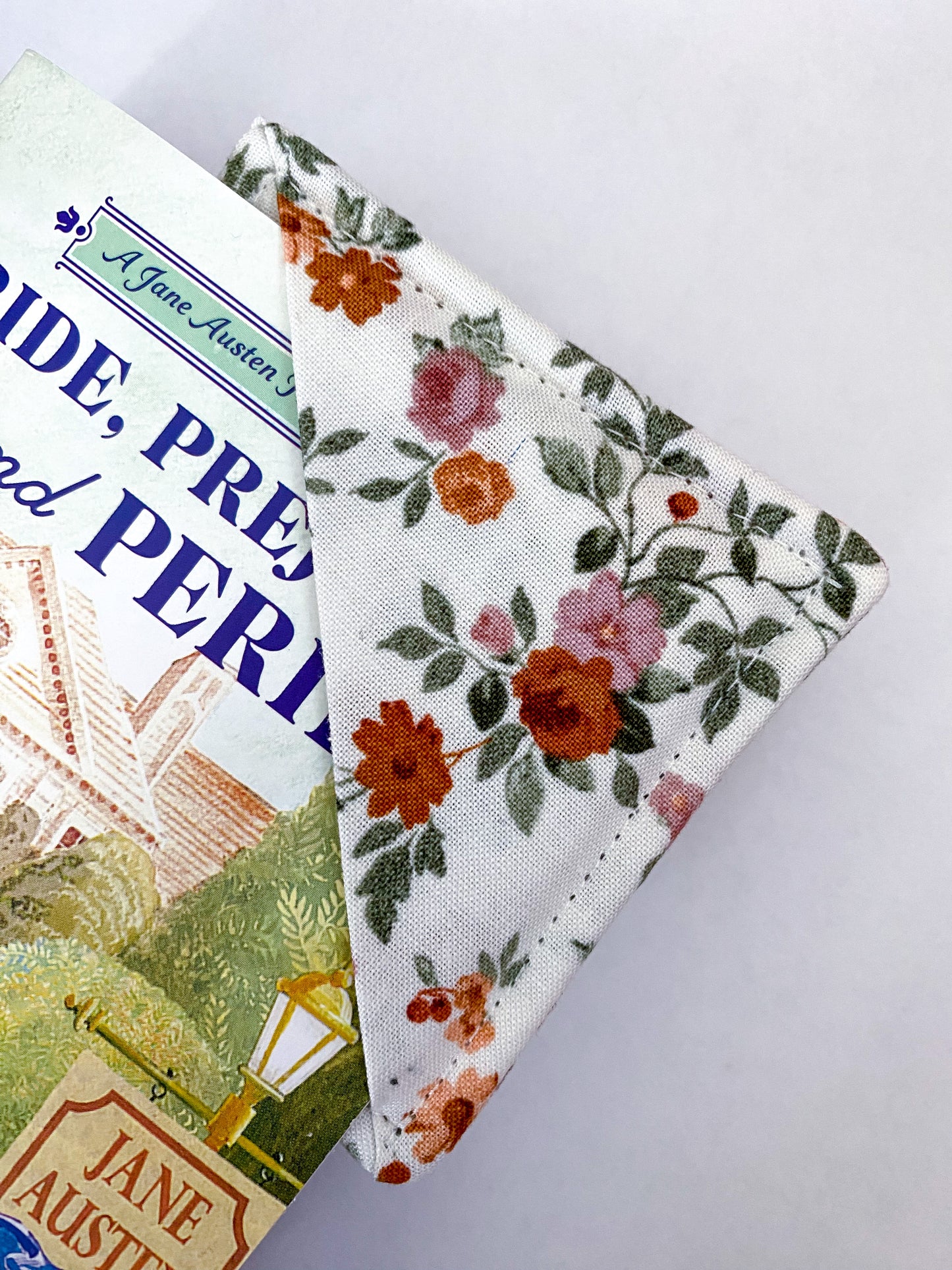 Maisie Bookmark Corner