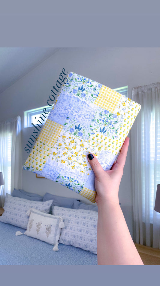 Sunshine Cottage Booksleeve