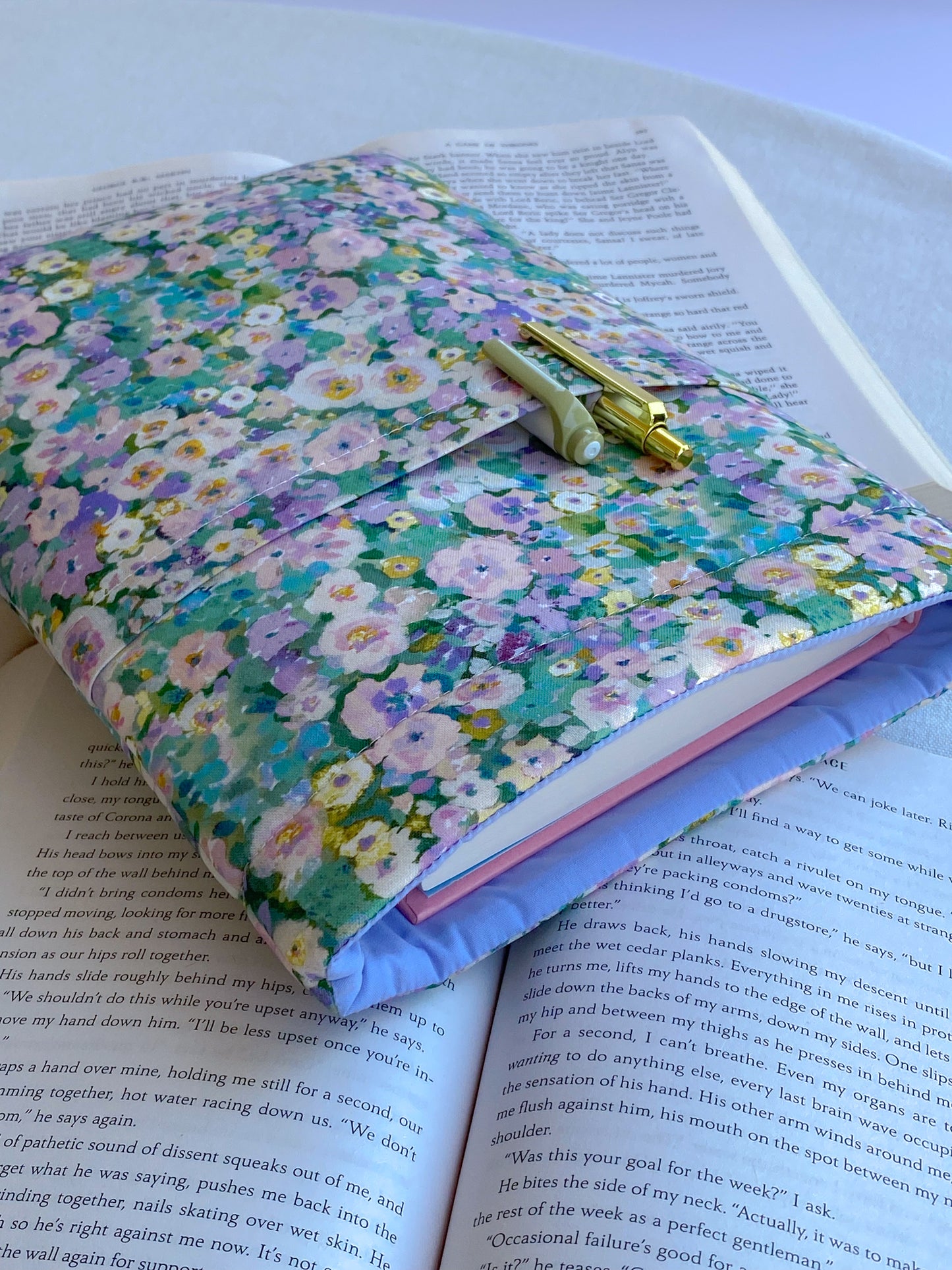 Perfect Bouquet Booksleeve