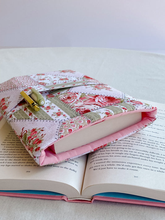 Juliette Booksleeve