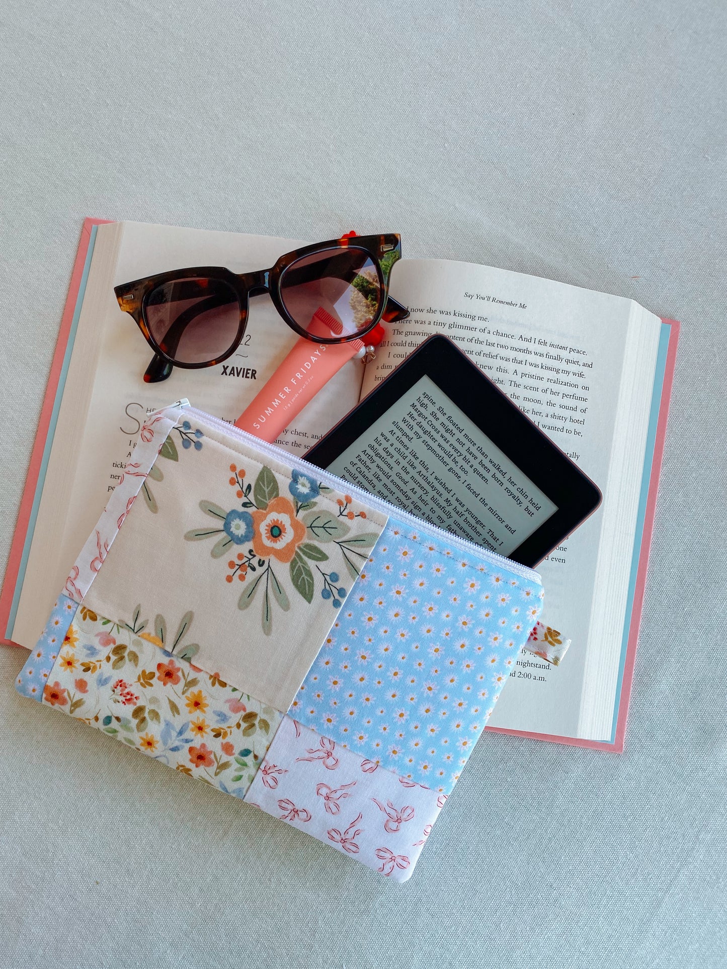 Emily Patchwork Kindle Pouch