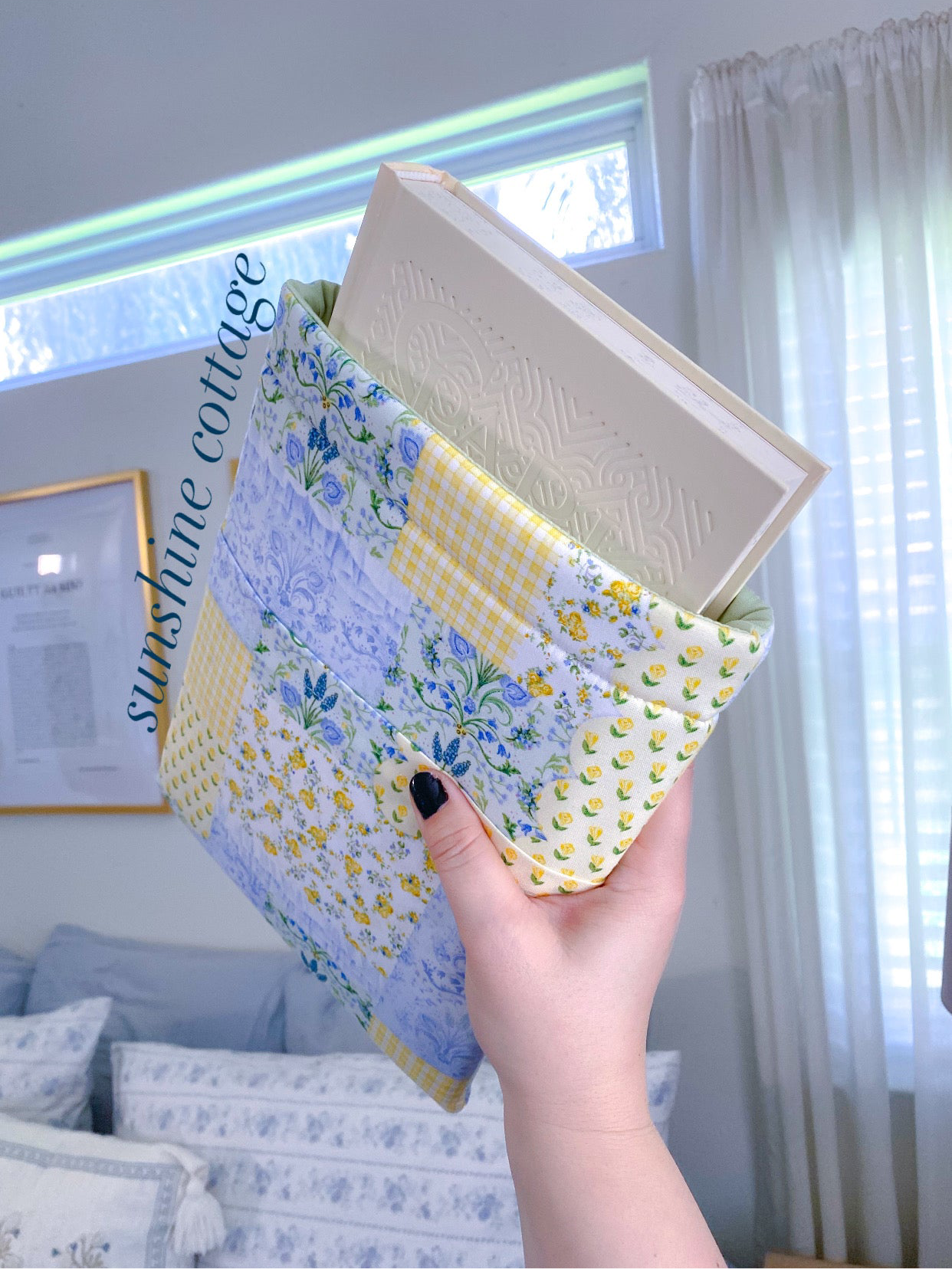 Sunshine Cottage Booksleeve