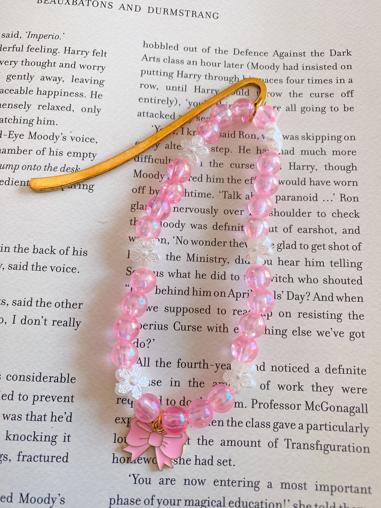 BESTIE BEADED BOOKMARK “Pink Flower Bows”