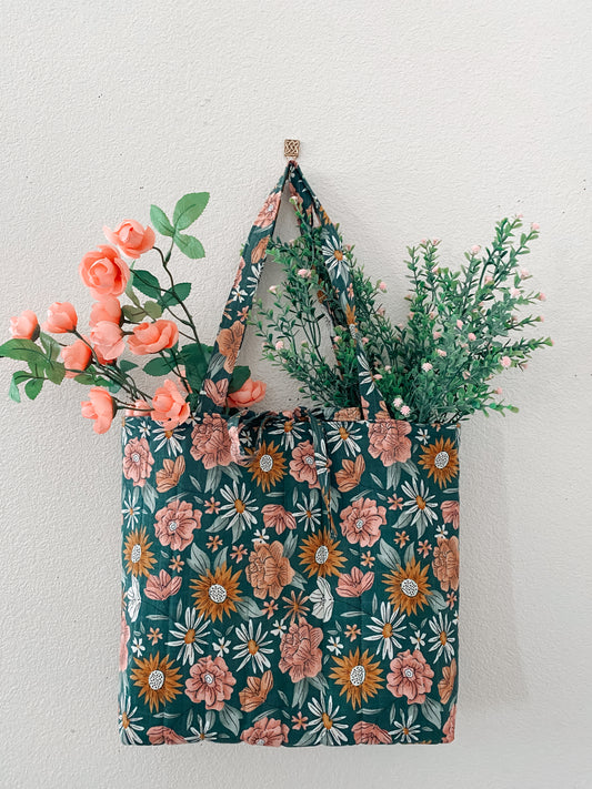 Mae Book Tote