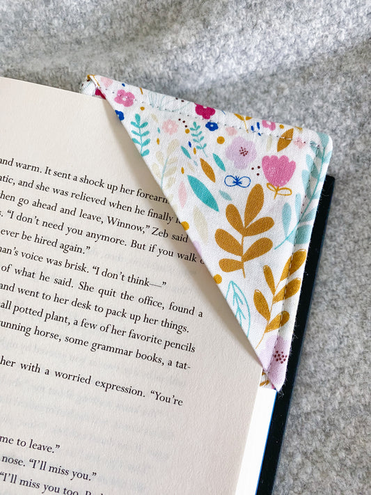 Posie Bookmark Corner