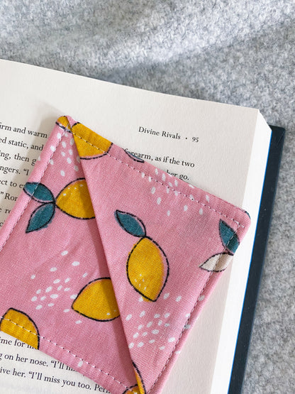 PRETTY LEMONS CORNER BOOKMARK