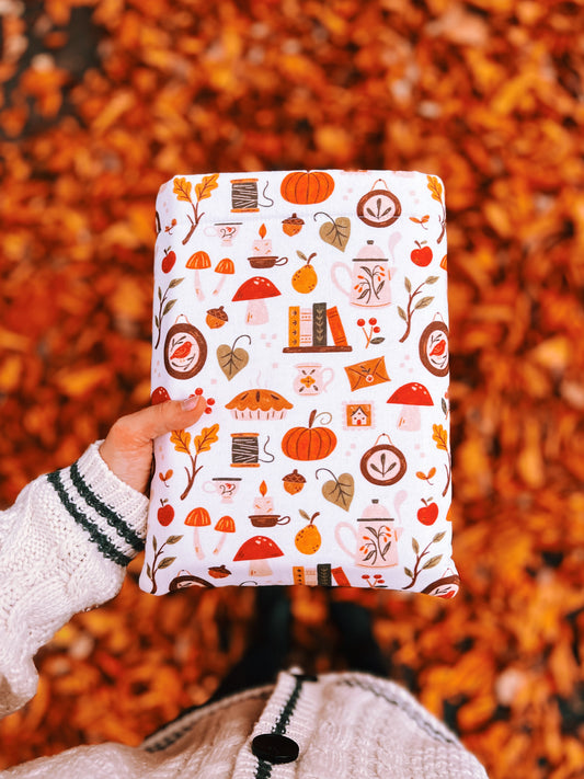 "Autumn Reverie" Liv's Library Cozy Collection Booksleeve