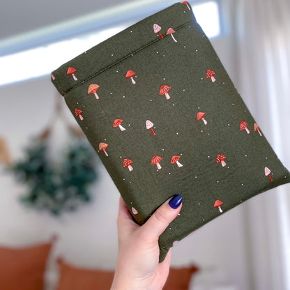 June Booksleeve
