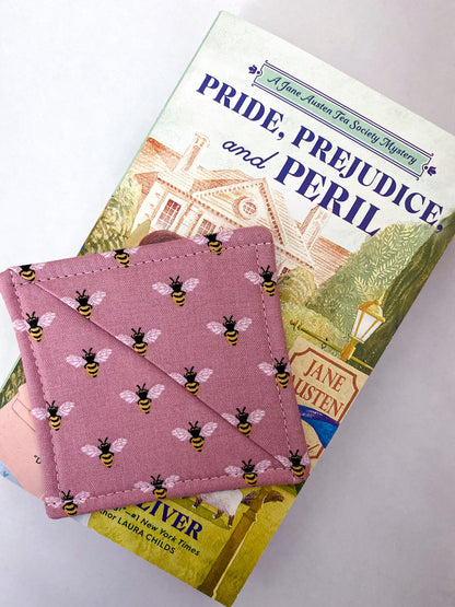 MAUVE BEES CORNER BOOKMARK